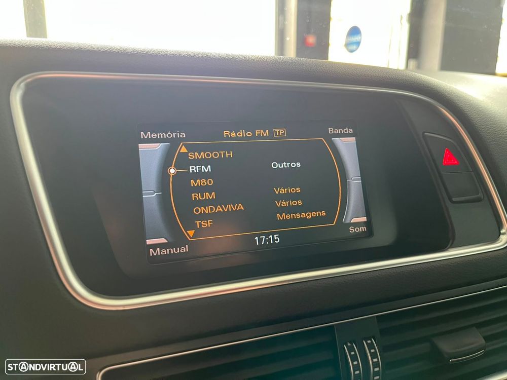 Audi Q5 2.0 TDI Business Line S-line - 24