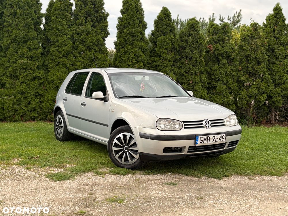 Volkswagen Golf 1.6 Comfortline - 1