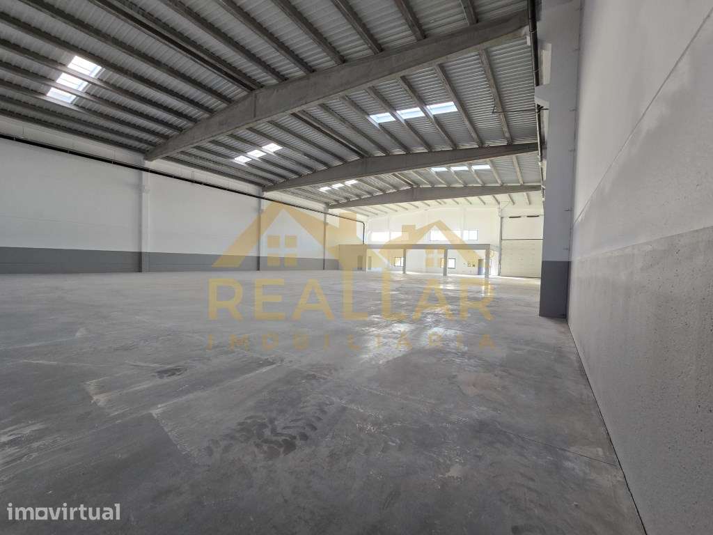 Armazém Novo para Arrendamento em Amorim - Póvoa de Varzim - Grande imagem: 5/18