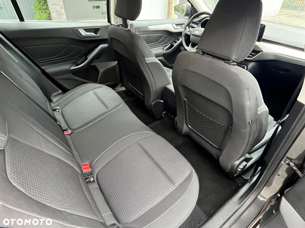 Ford Focus - 15