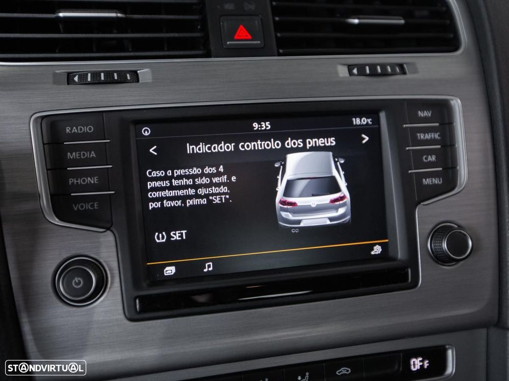 VW Golf - 23
