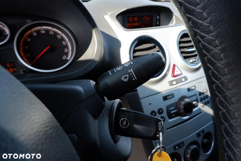 Opel Corsa 1.2 16V 111 - 19