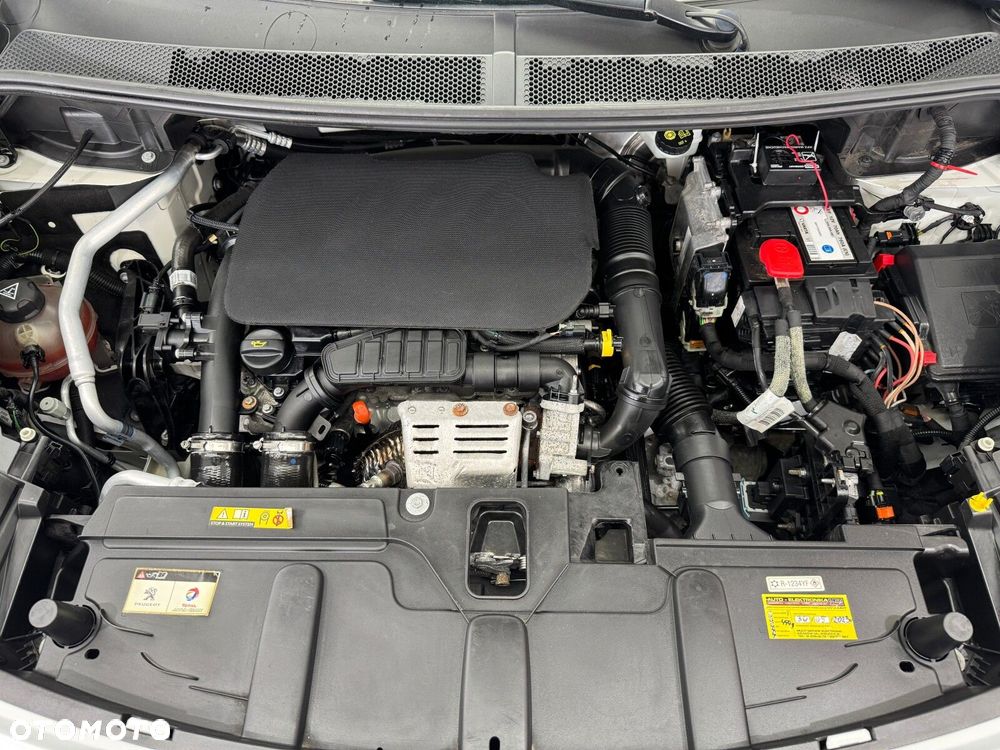 Peugeot 3008 1.2 PureTech Active - 19
