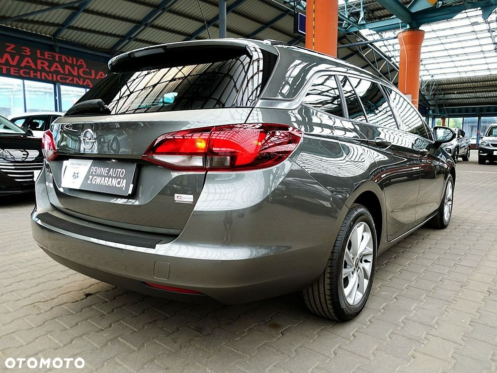 Opel Astra - 11