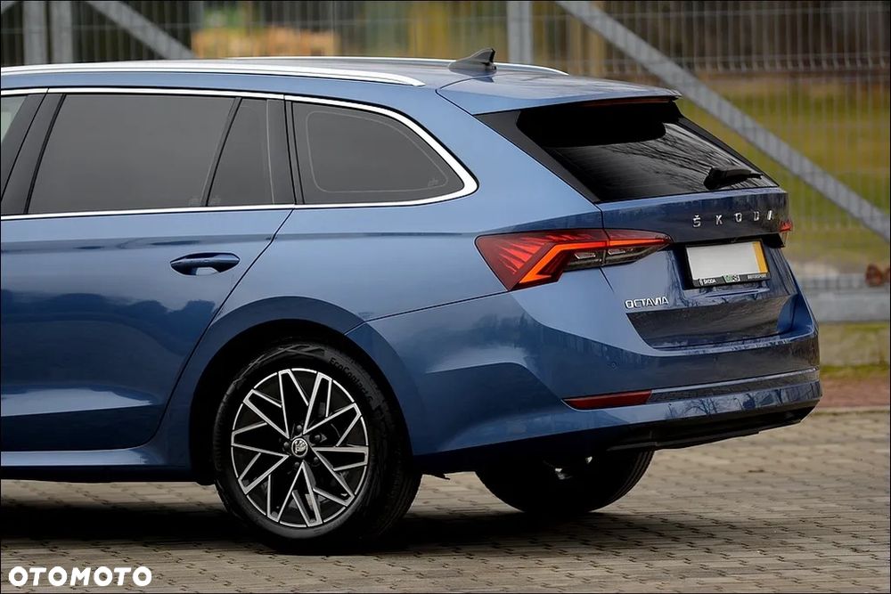 Skoda Octavia 2.0 TDI DSG Ultimate - 9