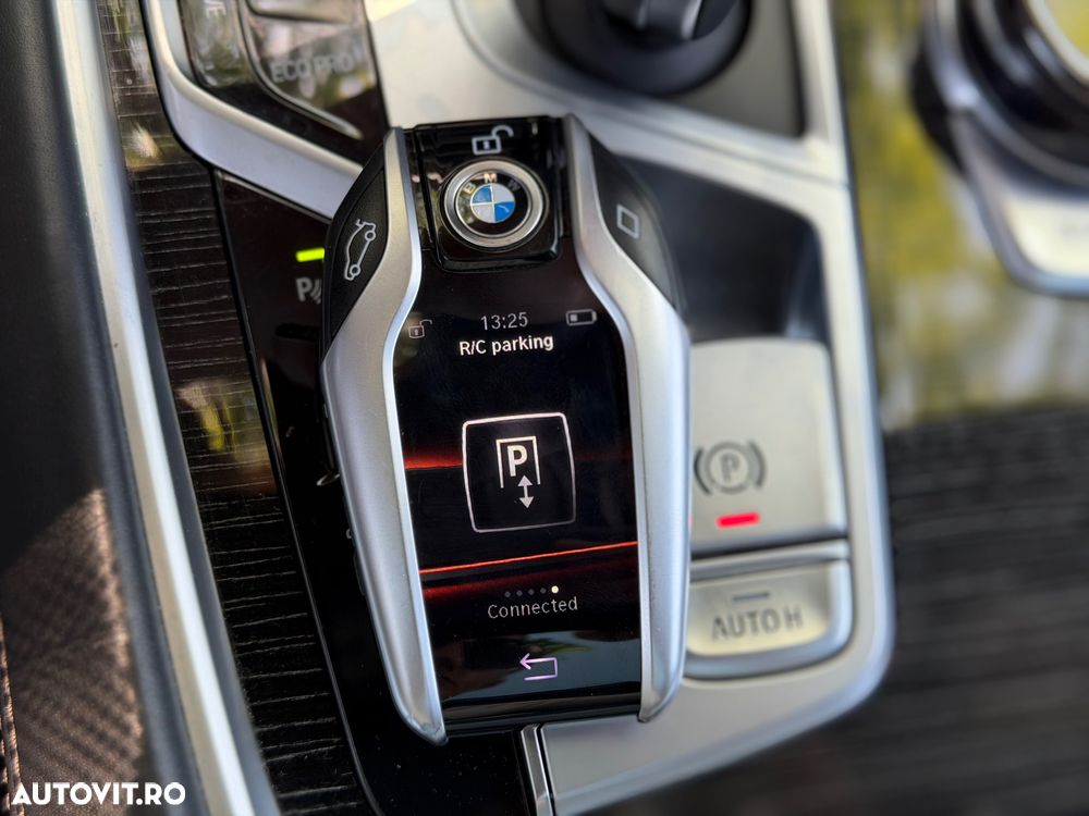 BMW Seria 7 750i xDrive Edition Exclusive - 25