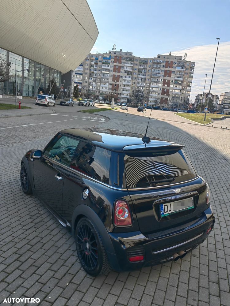 Mini John Cooper Works - 4