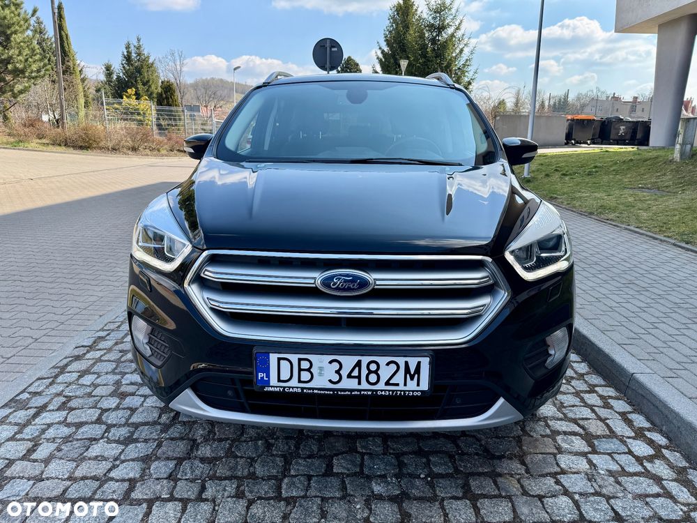 Ford Kuga 1.5 EcoBoost 2x4 Titanium - 2