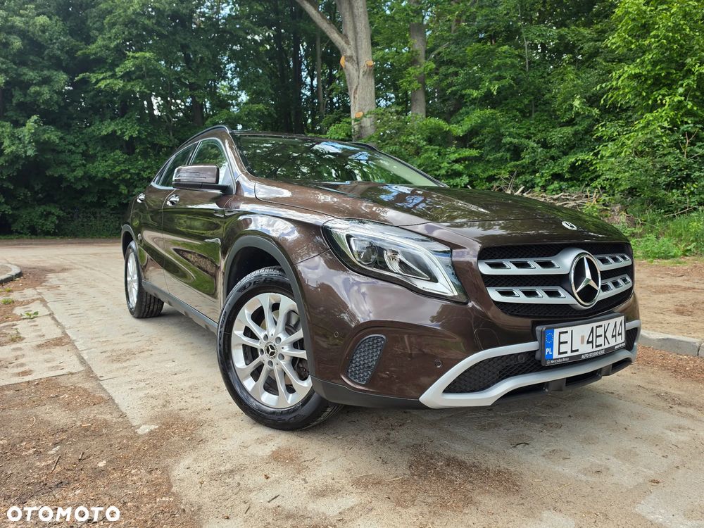 Mercedes-Benz GLA 250 4-Matic AMG Line - 3
