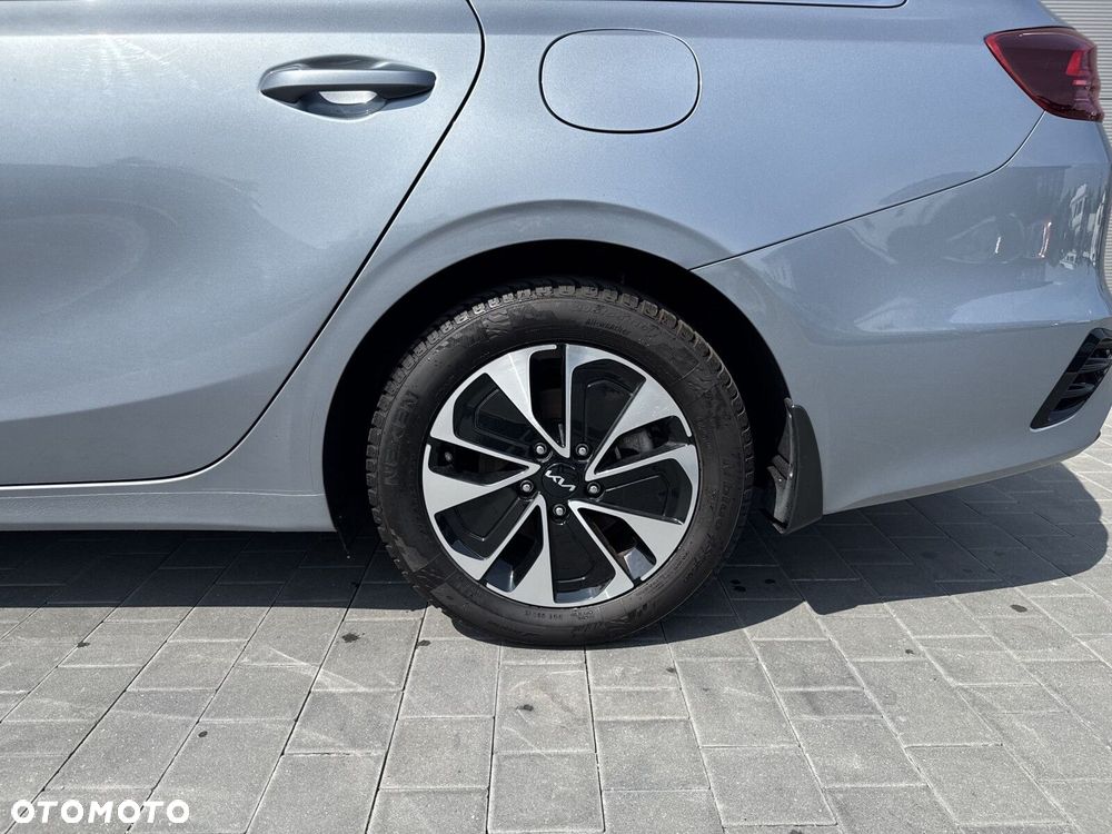 Kia Ceed 1.5 T-GDI M - 8