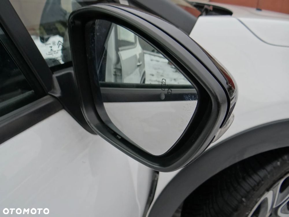 Citroën C3 Pure Tech 82 SHINE - 25