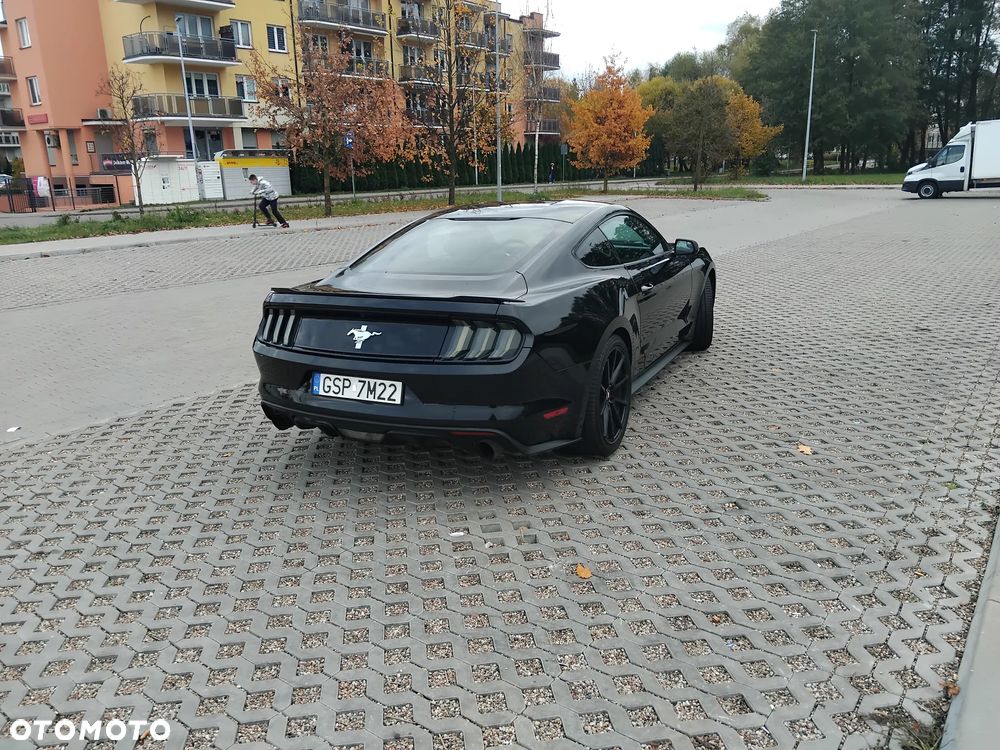 Ford Mustang - 14