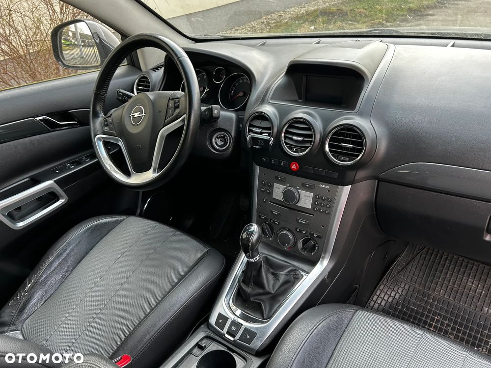 Opel Antara - 8