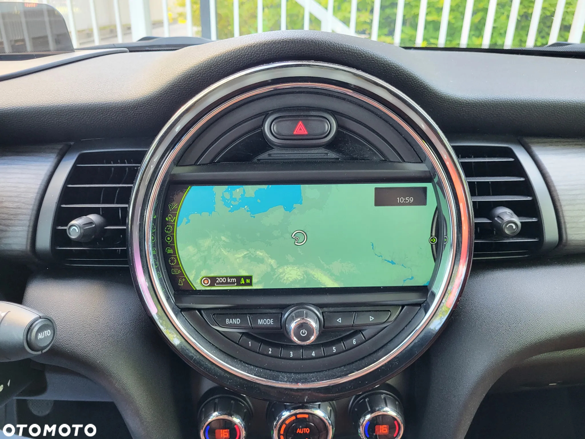 MINI Cooper S Cabrio - 12
