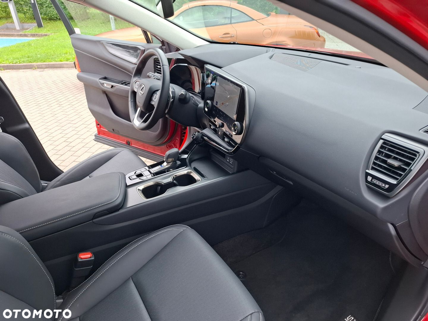 Lexus NX - 19