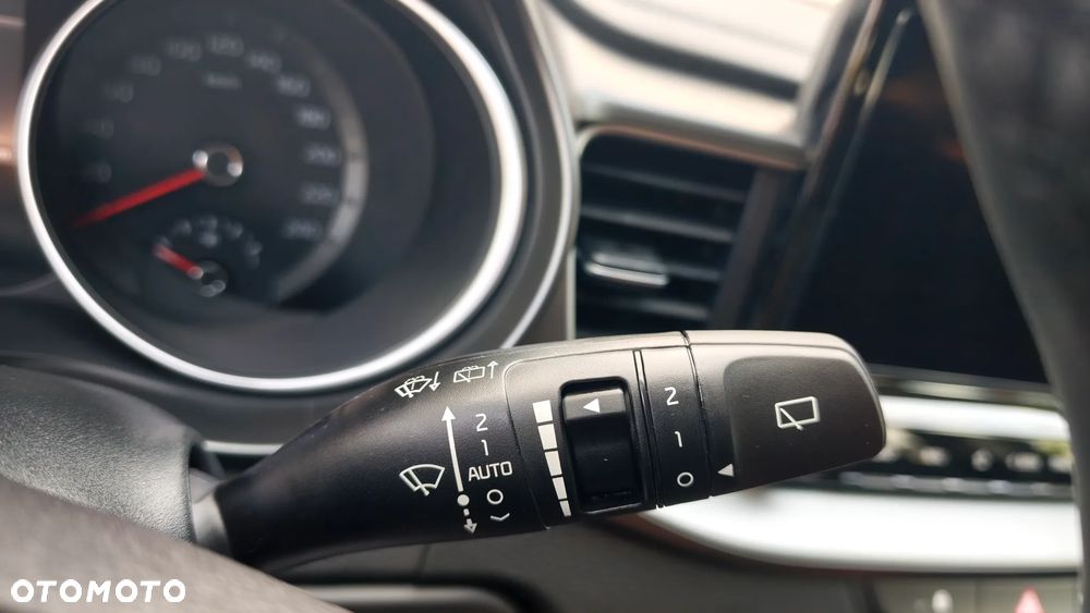 Kia XCeed 1.6 T-GDI M DCT - 14