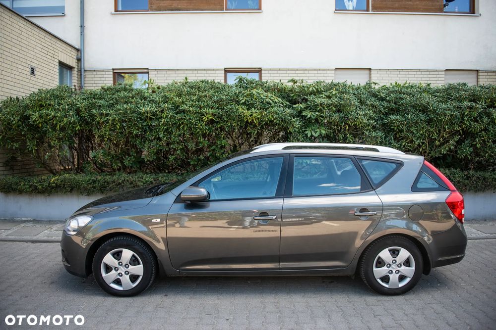Kia Ceed 1.4 M - 8