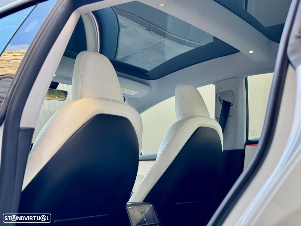 Tesla Model 3 Tração Traseira Premium - 23