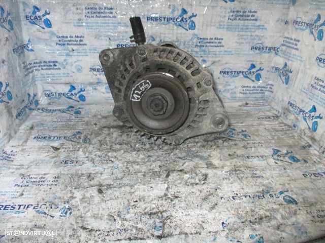 Alternador MD192133 MITSUBISHI SPACE WAGON 1993 2.0TD 82CV 5P VERMELHO - 1