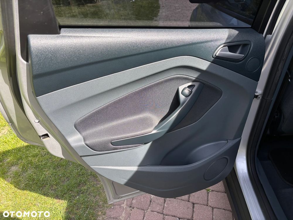 Ford C-MAX ver-1-0-ecoboost-start--stopp--system-ambiente - 18