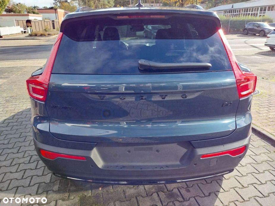 Volvo Xc40 2026 photo 2