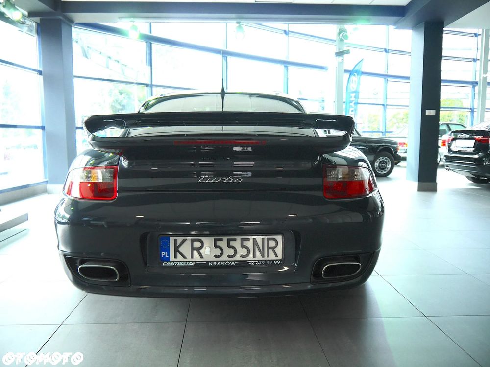 Porsche 911 - 4