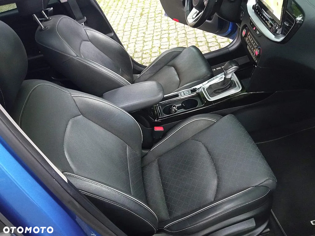 Kia Ceed SW 1.4 T-GDI DCT OPF Platinum Edition - 12