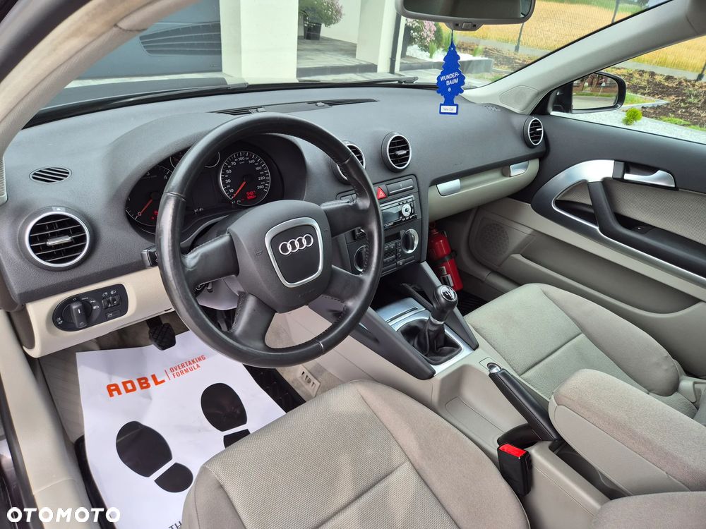 Audi A3 3-drzwiowe 1.9 TDI Ambiente - 27
