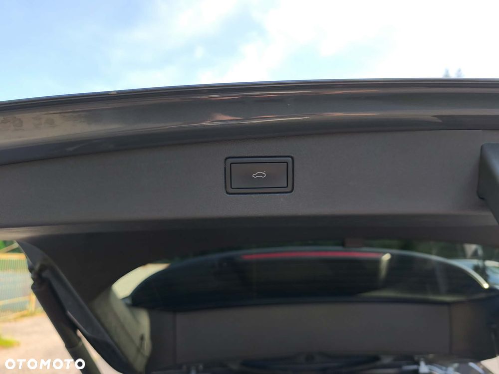 Volkswagen Tiguan 1.5 eHybrid PHEV 150kW Life DSG - 11