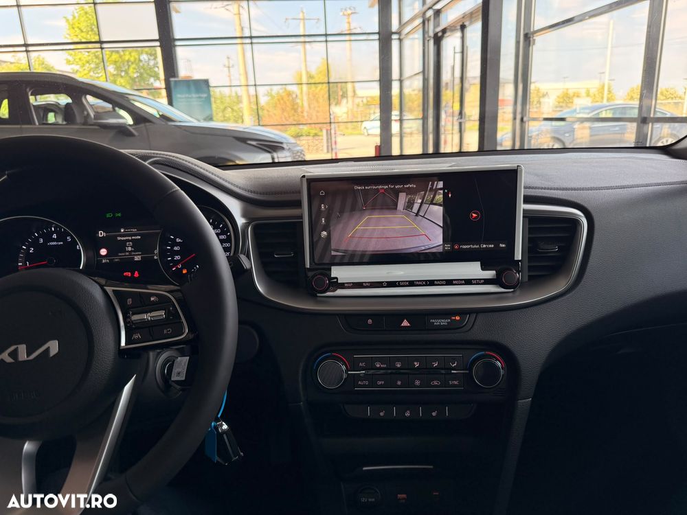 Kia XCeed 1.6 T-GDI 7DCT City - 10