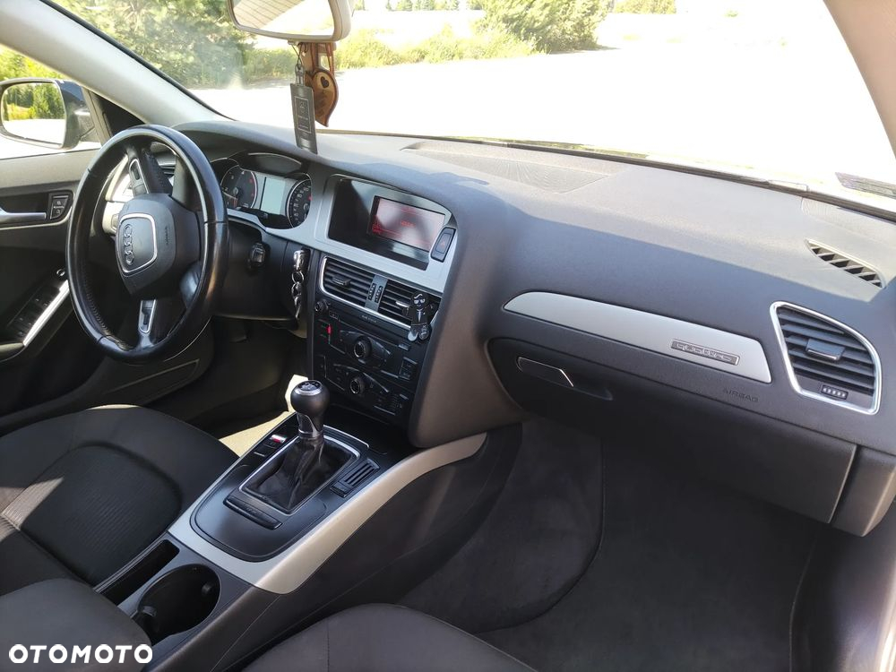 Audi A4 2.0 TDI Quattro - 24