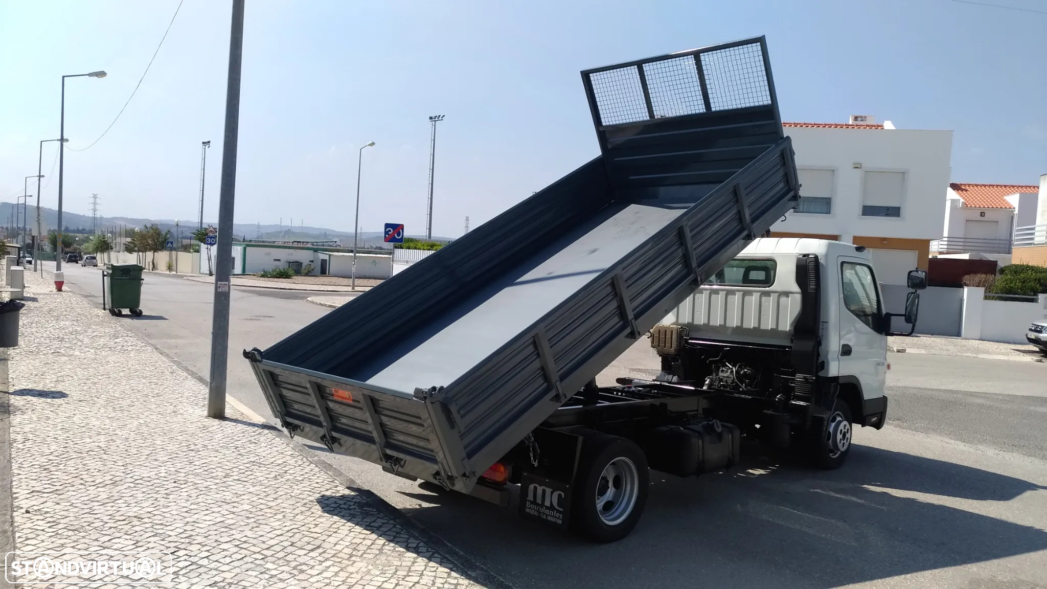 Mitsubishi Canter Fuso 3C15 basculante - 5