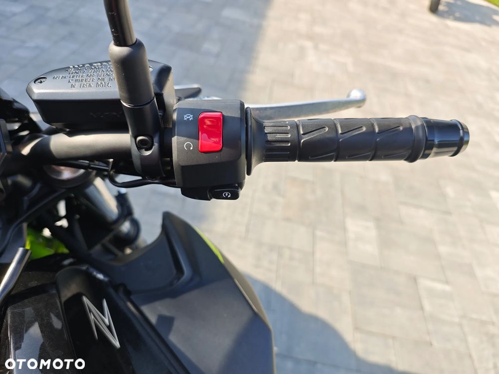 Kawasaki Z 650 - 18