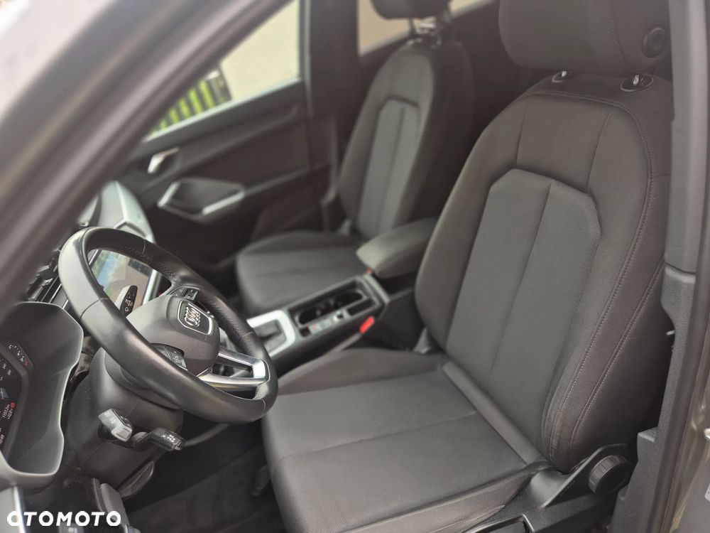 Audi Q3 - 10