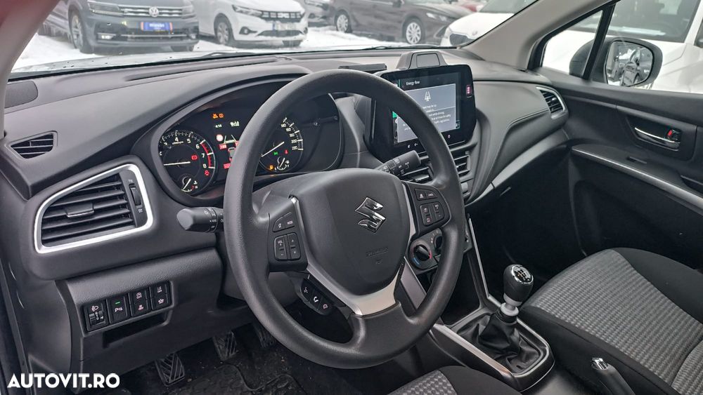Suzuki S-Cross - 8
