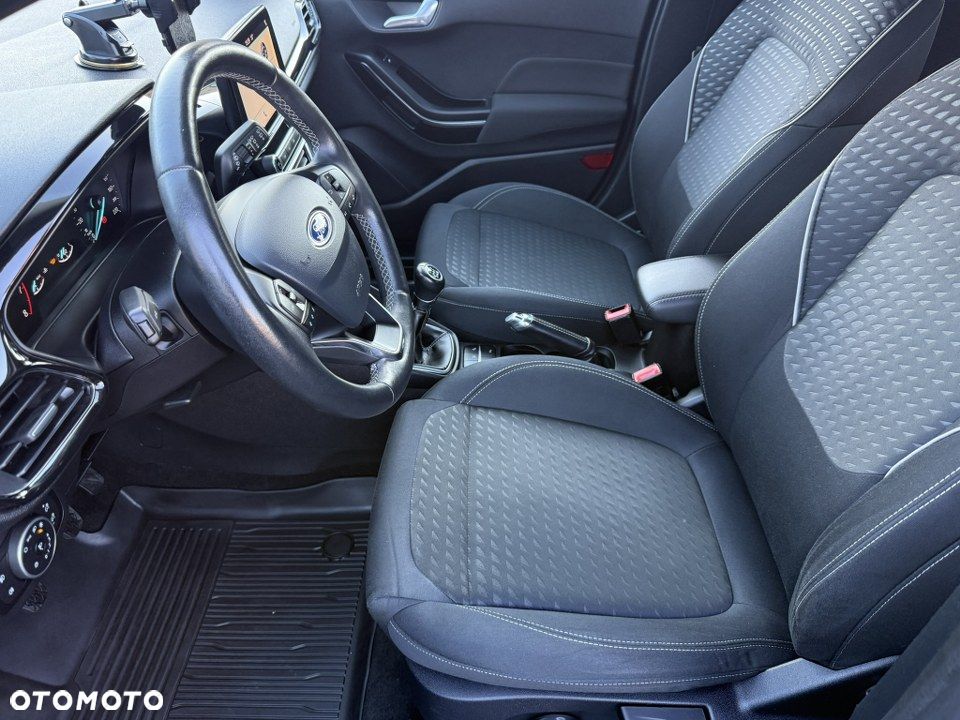 Ford Fiesta 1.1 S&S TITANIUM - 20