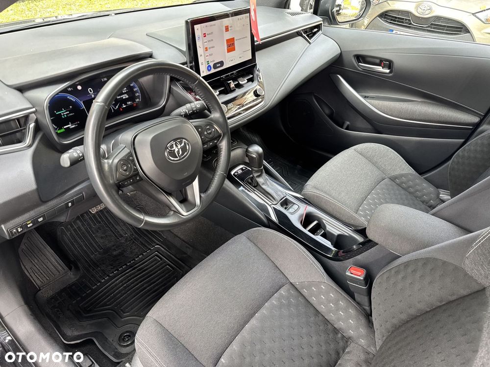 Toyota Corolla 1.8 Hybrid Comfort - 12