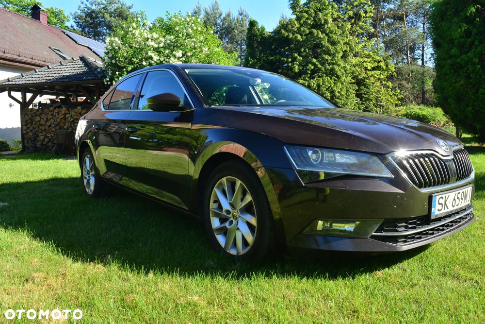 Skoda Superb 2.0 TDI Style - 1