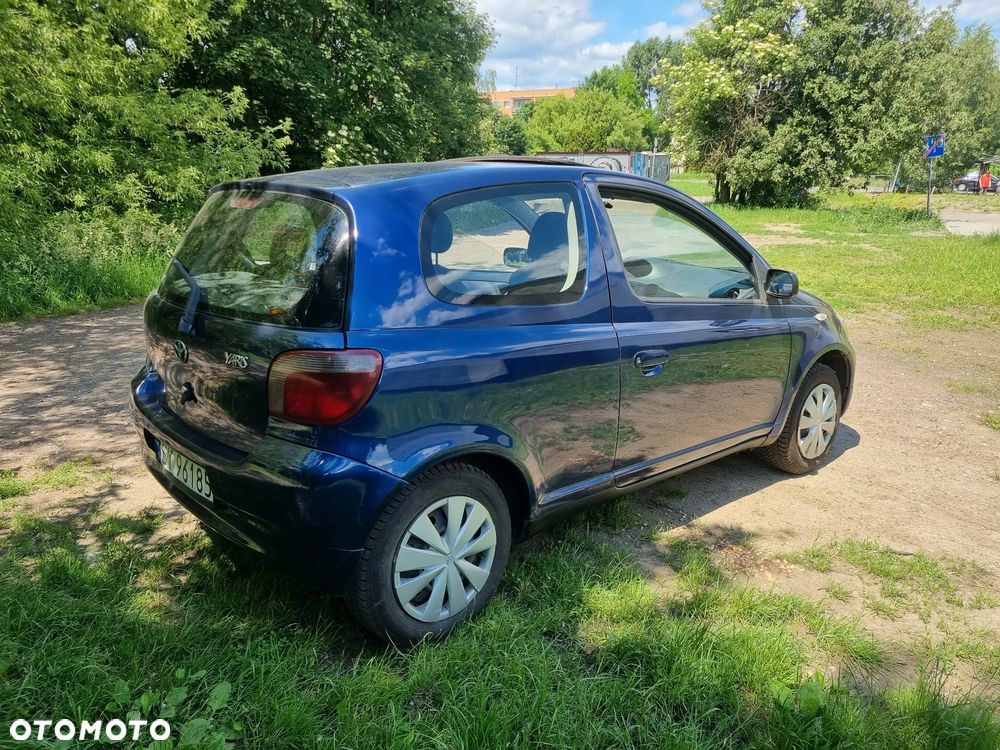 Toyota Yaris 1.3 Luna - 3