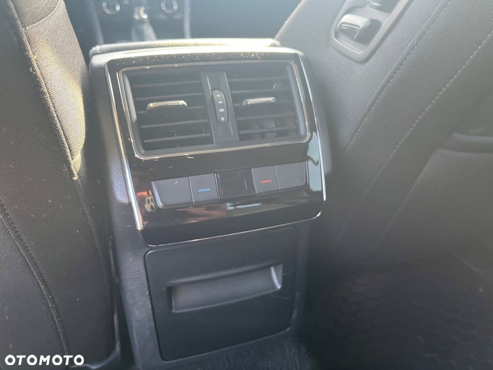 Skoda Superb 2.0 TSI DSG Style - 24
