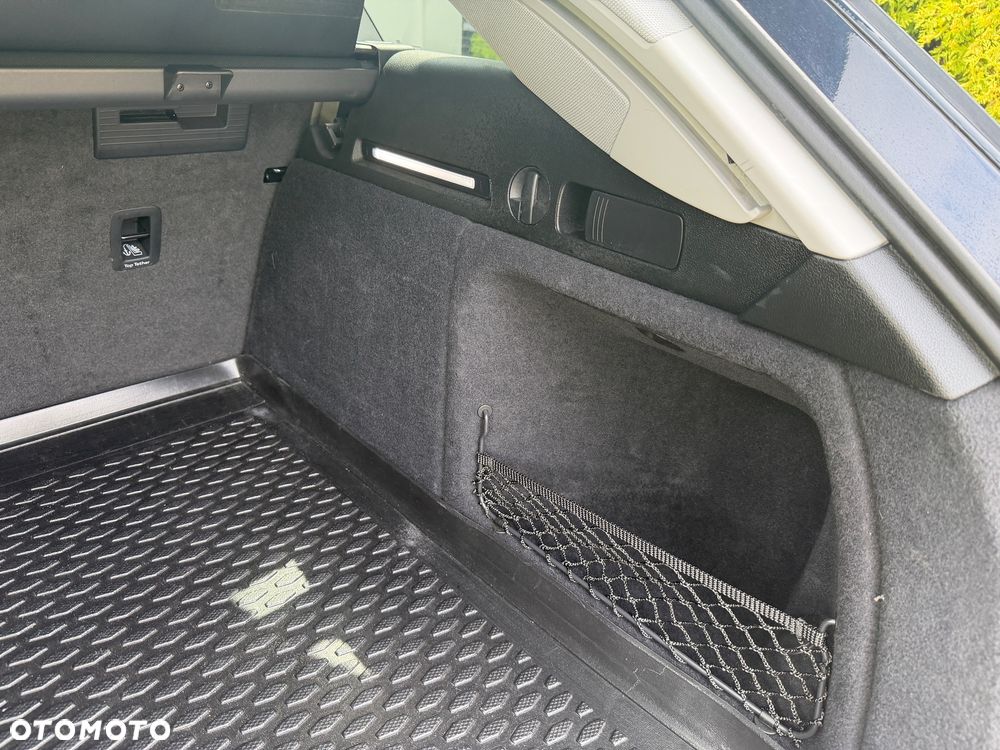 Audi A4 Avant 40 TDI S tronic S line - 15