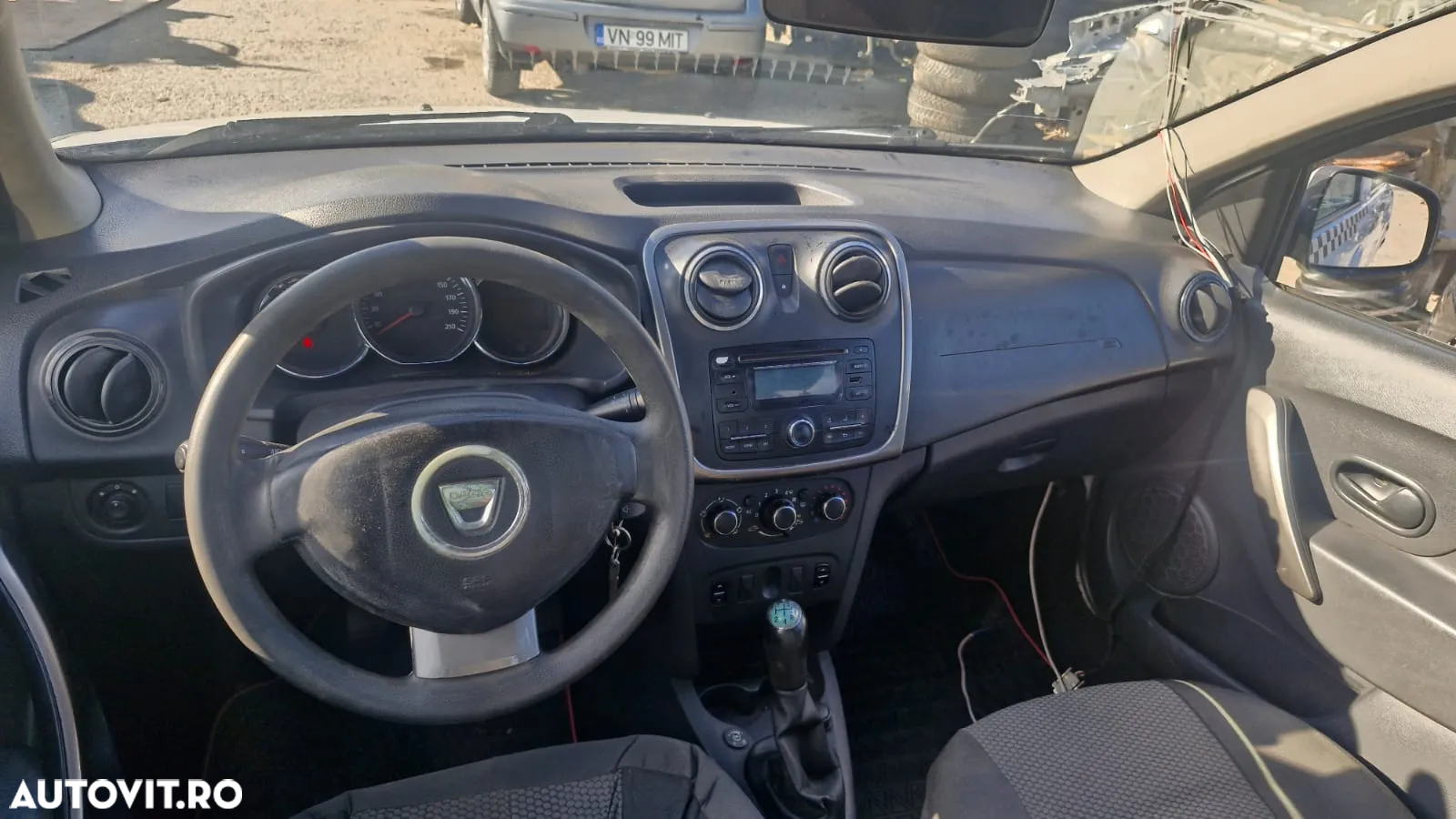 Dezmembram Dacia Logan 2 an 2015 motor 1.2 Benzina cod D4F-F7 - 4