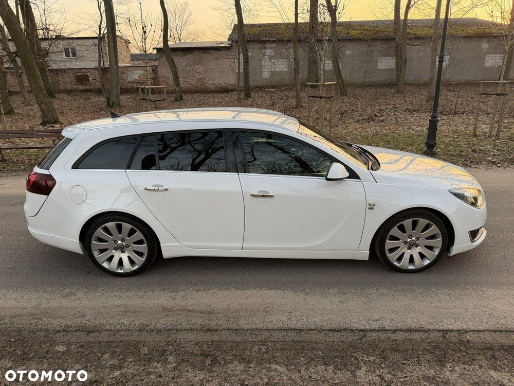 Opel Insignia - 12