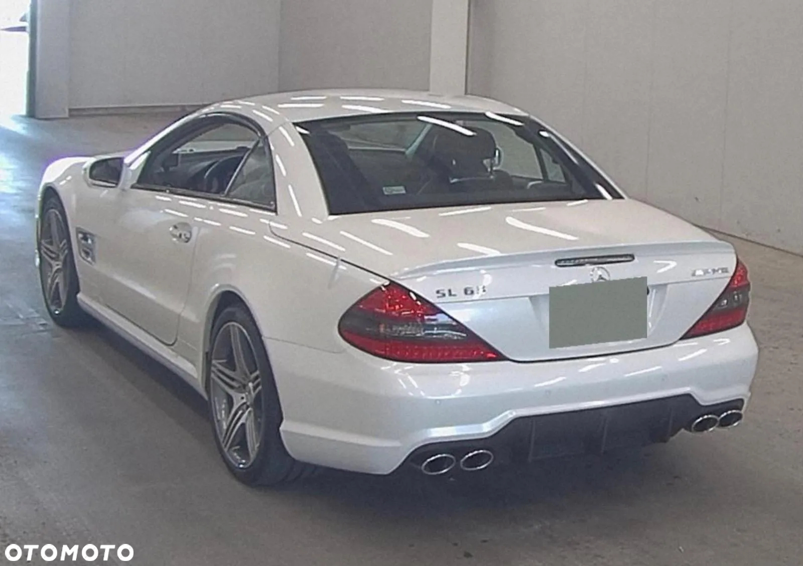 Mercedes-Benz SL 63 AMG SPEEDSHIFT MCT - 11