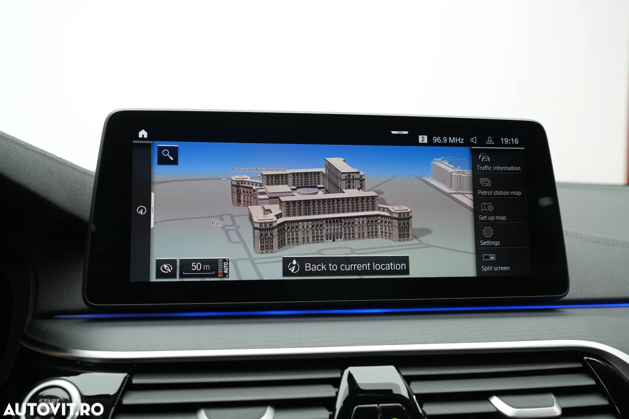 BMW Seria 5 520d Aut. Luxury Line - 25