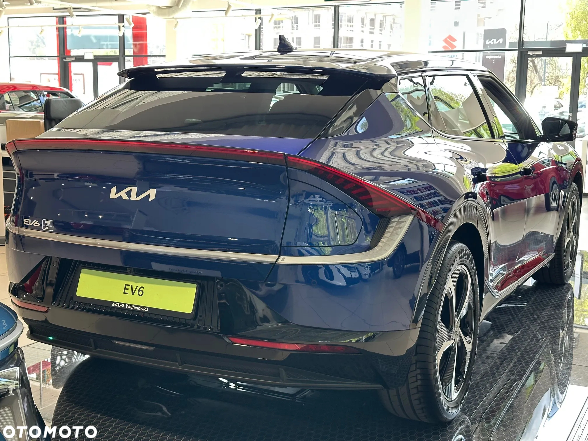 Kia EV6 77.4kWh Plus - 11