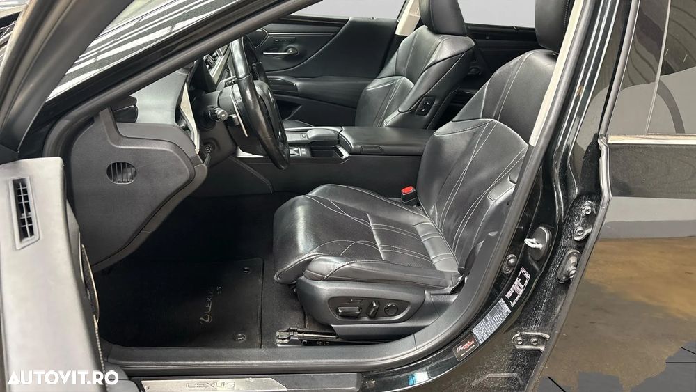 Lexus Seria ES 300h Luxury - 6