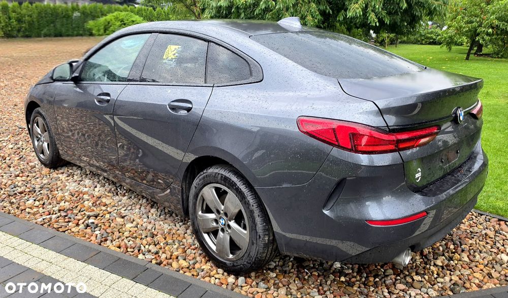 BMW Seria 2 216d - 9