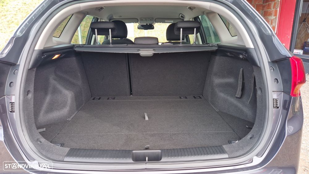 Kia Ceed SW 1.6 CRDi Prime - 23