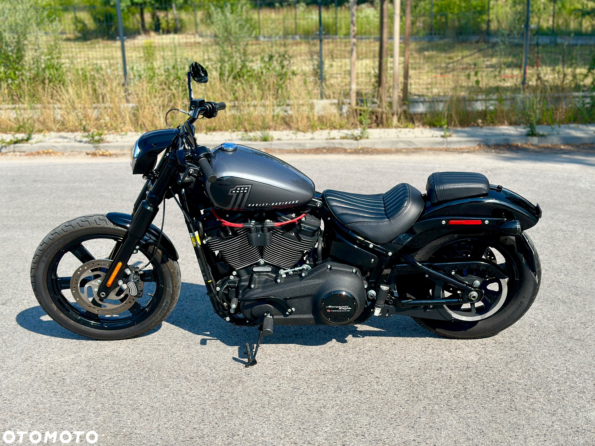 Harley-Davidson Softail Street Bob - 3